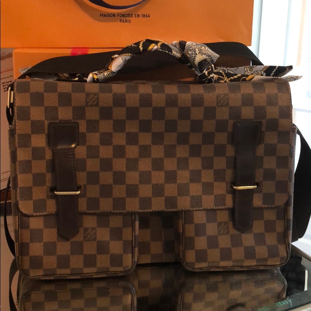 Louis Vuitton Laptop bag messenger - Picture 1 of 8